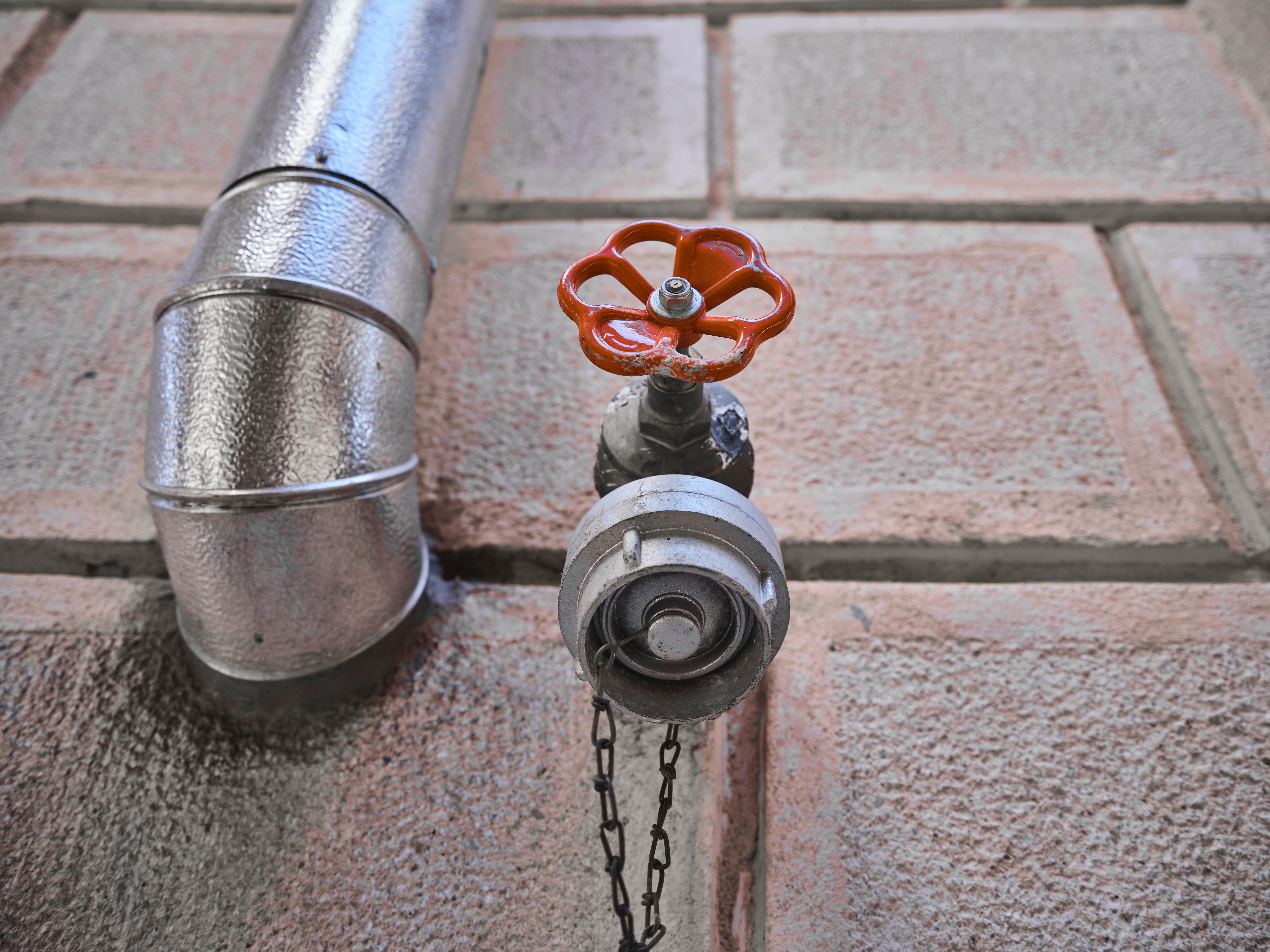 Pilot Plumbing Pipes Sweaty Outdoor Pipe and Spigot 