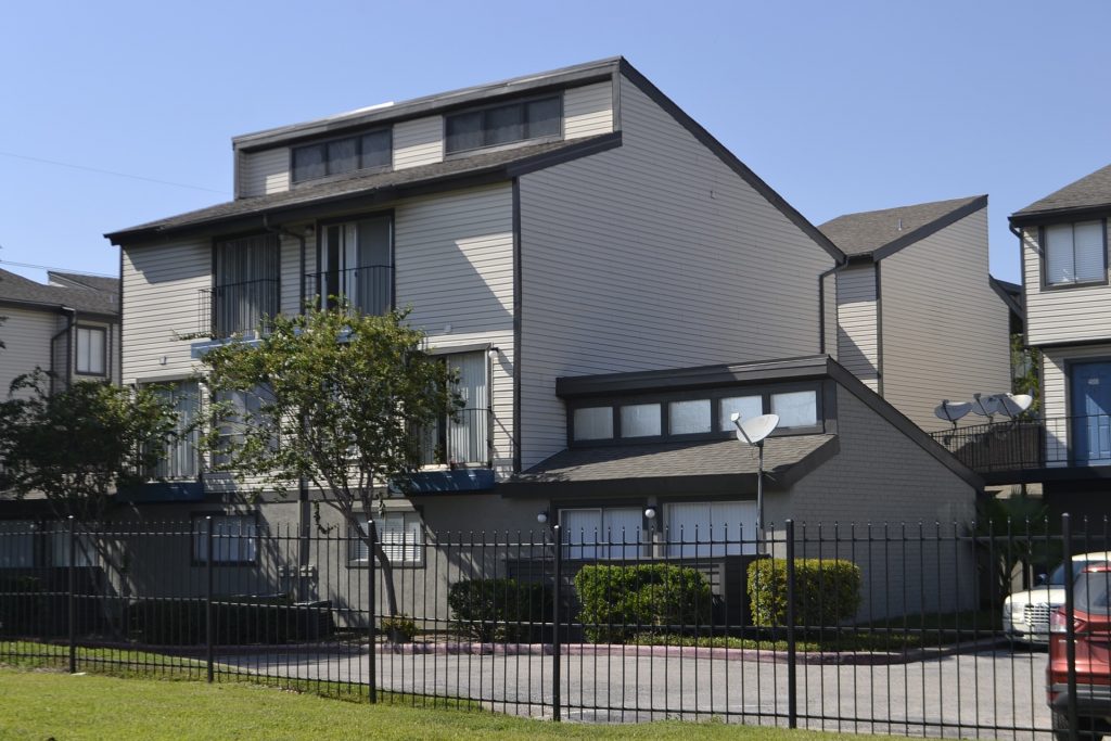 Apartment building - Houston